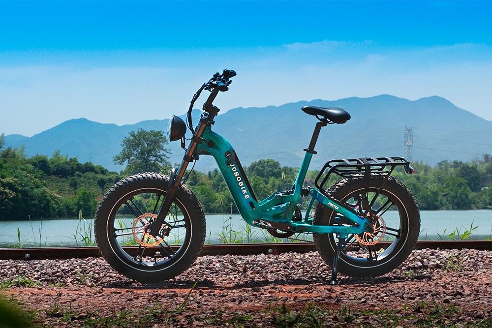 Why Commuter E-Bikes With Removable Batteries Are Becoming a Daily Essential