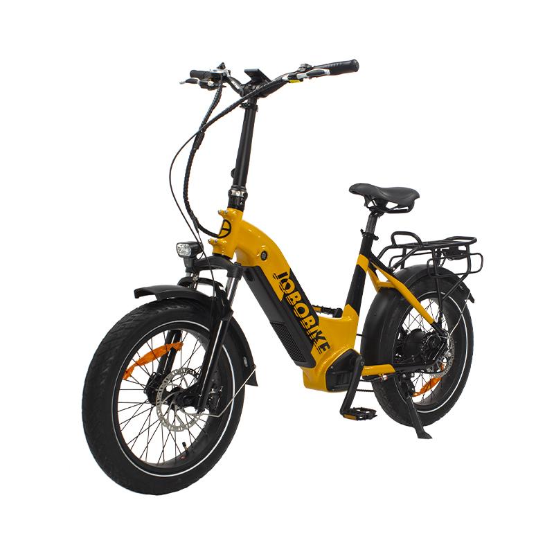 Paso a través de bicicleta eléctrica plegable