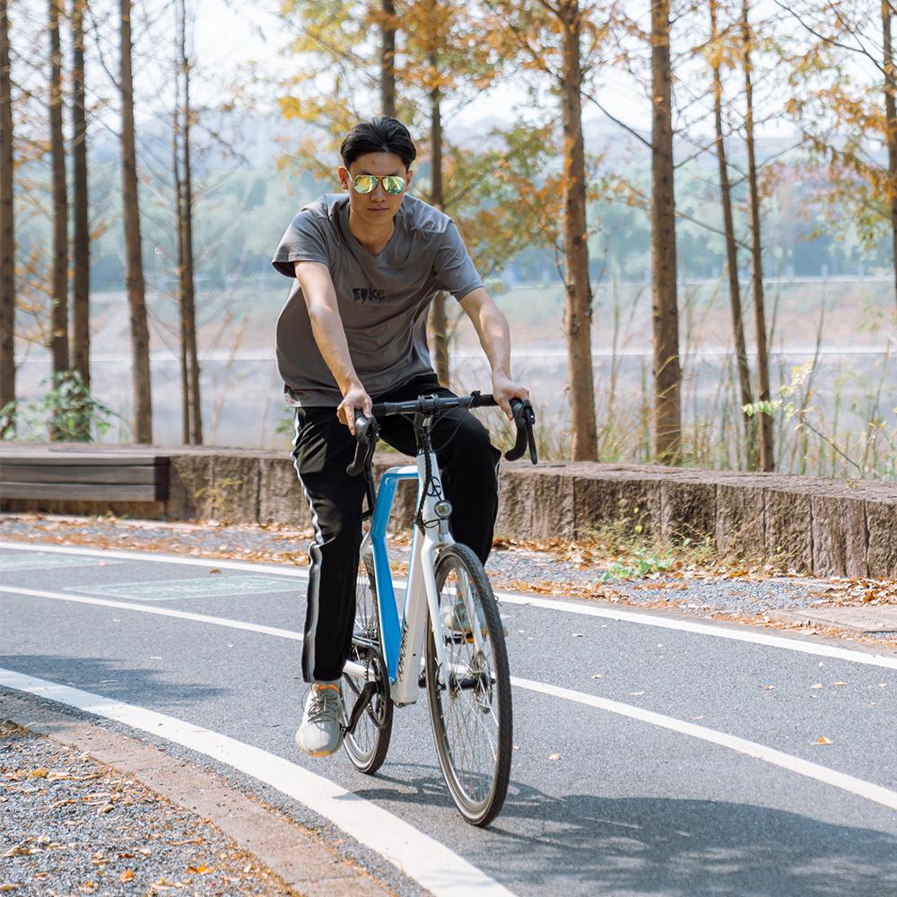 Bicicleta de carretera eléctrica