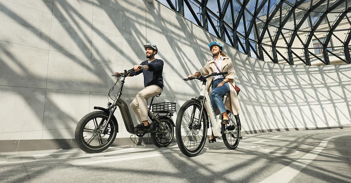 Revolutionize Urban Commutes with Long-Range Electric City Bikes